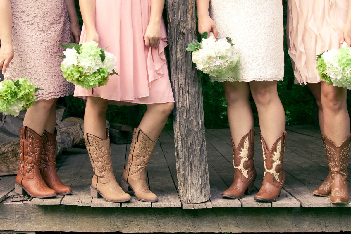 Bridesmaids in cowboy boots